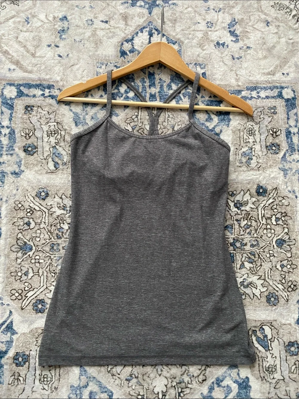 Like new! Lululemon Athletica Women's Grey Racerback Tank Top